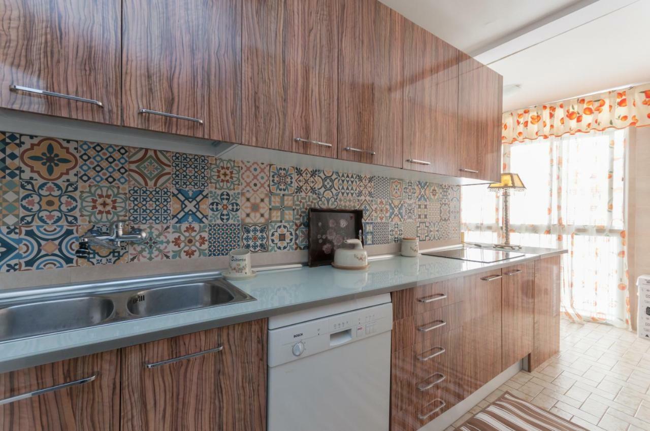 32 Marques Real Apartman Madrid Kültér fotó
